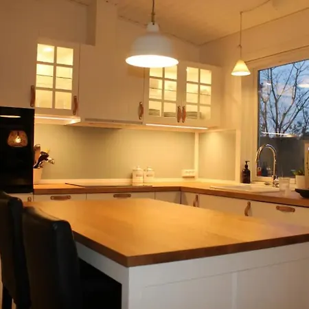 Lovely Summer House In Tranquil Nature 펜션 에벨토프트